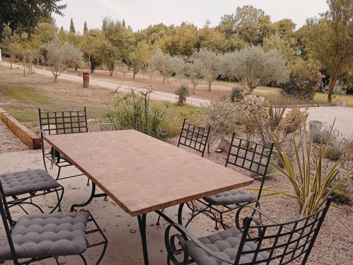 Gite Du Mas De La Finiere ,Avec Spa Interieur Chateaurenard Luaran gambar