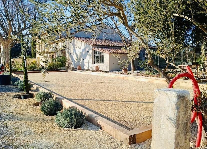 Gite Du Mas De La Finiere ,Avec Spa Interieur Chateaurenard Luaran gambar